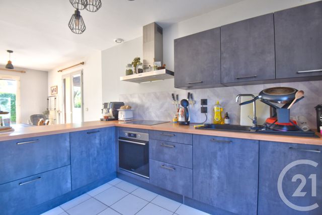 Maison &agrave; louer - 4 pi&egrave;ces - 98,77 m2 - Romans Sur Isere - 26 - RHONE-ALPES