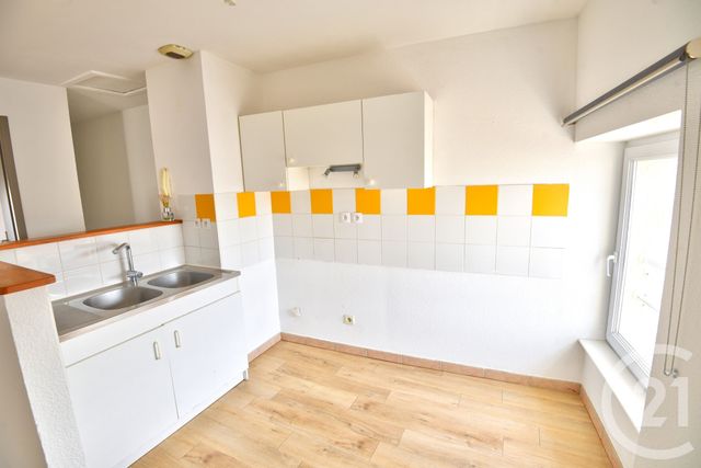 Appartement &agrave; louer - 3 pi&egrave;ces - 54,57 m2 - Bourg De Peage - 26 - RHONE-ALPES