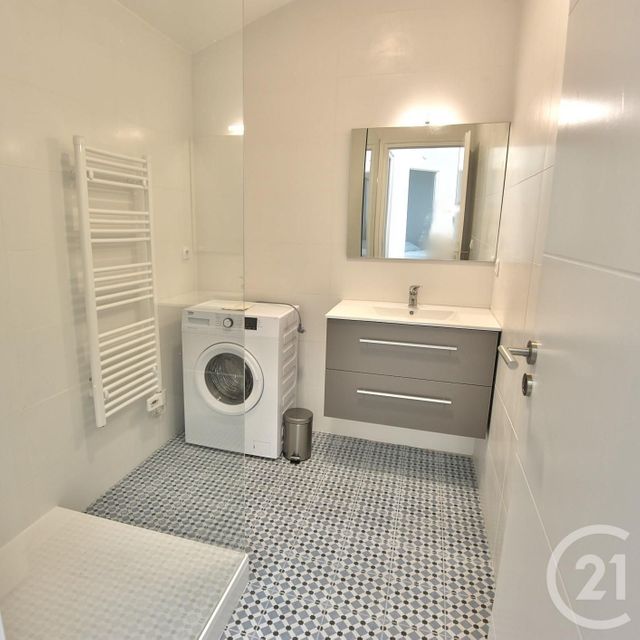 Appartement F2 &agrave; louer - 2 pi&egrave;ces - 45,21 m2 - Romans Sur Isere - 26 - RHONE-ALPES