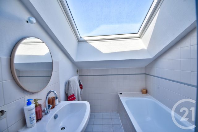 Appartement Duplex &agrave; vendre - 4 pi&egrave;ces - 69,60 m2 - Romans Sur Isere - 26 - RHONE-ALPES