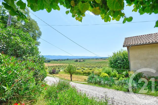 Appartement &agrave; louer - 3 pi&egrave;ces - 61 m2 - Romans Sur Isere - 26 - RHONE-ALPES