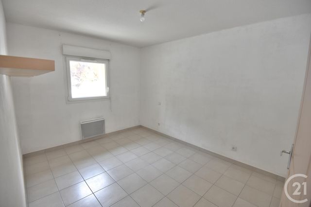 Appartement &agrave; louer - 3 pi&egrave;ces - 61 m2 - Romans Sur Isere - 26 - RHONE-ALPES
