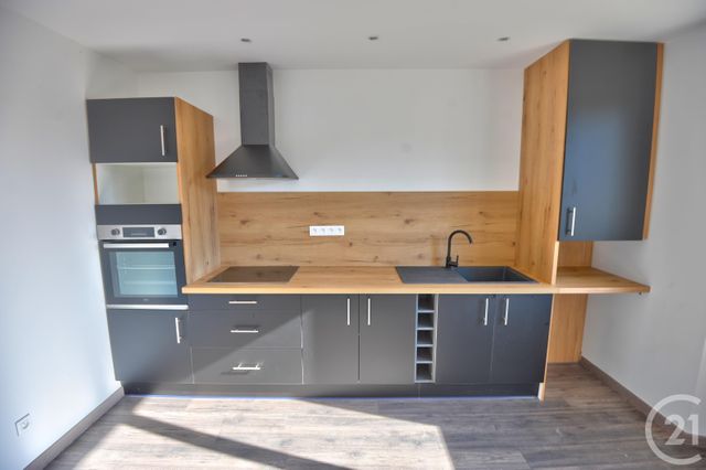 Maison &agrave; louer - 5 pi&egrave;ces - 119,36 m2 - Romans Sur Isere - 26 - RHONE-ALPES