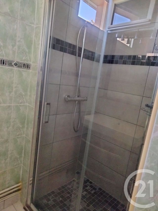 Appartement T4 &agrave; vendre - 3 pi&egrave;ces - 64 m2 - Romans Sur Isere - 26 - RHONE-ALPES