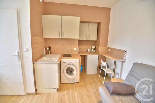 Appartement Studio &agrave; louer - 1 pi&egrave;ce - 17 m2 - Romans Sur Isere - 26 - RHONE-ALPES