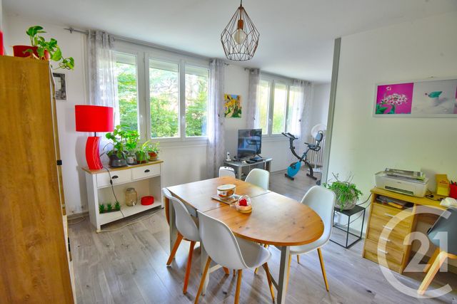 Appartement F2 &agrave; louer - 3 pi&egrave;ces - 55,32 m2 - Romans Sur Isere - 26 - RHONE-ALPES