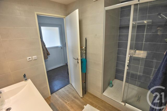 Appartement &agrave; louer - 3 pi&egrave;ces - 82 m2 - Romans Sur Isere - 26 - RHONE-ALPES