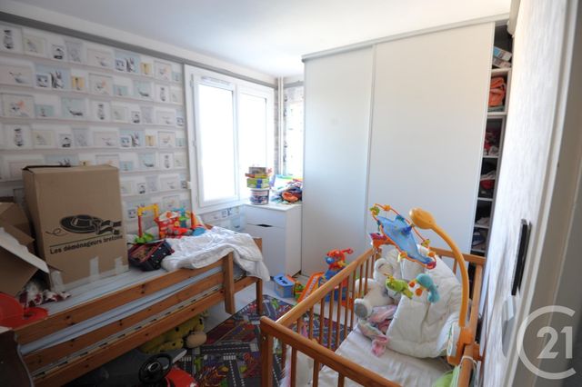 Appartement F4 &agrave; louer - 4 pi&egrave;ces - 75 m2 - Romans Sur Isere - 26 - RHONE-ALPES