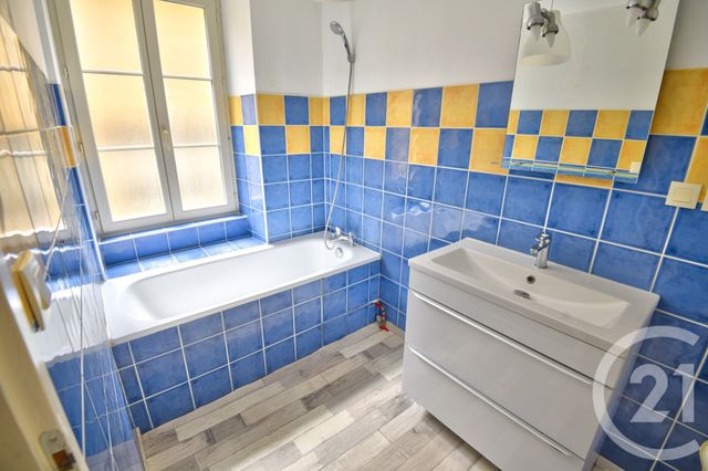 Appartement &agrave; louer - 4 pi&egrave;ces - 81 m2 - Peyrins - 26 - RHONE-ALPES