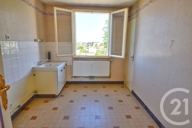 Appartement T3 &agrave; vendre - 3 pi&egrave;ces - 60,50 m2 - Romans Sur Isere - 26 - RHONE-ALPES
