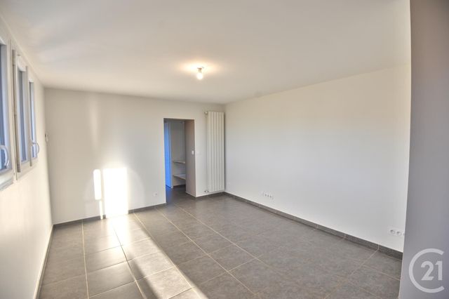 Appartement T2 &agrave; louer - 2 pi&egrave;ces - 50,94 m2 - Bourg De Peage - 26 - RHONE-ALPES