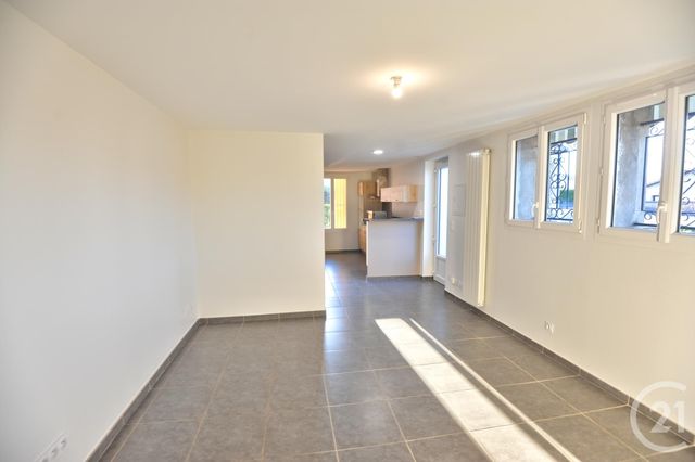 Appartement T2 &agrave; louer - 2 pi&egrave;ces - 50,94 m2 - Bourg De Peage - 26 - RHONE-ALPES