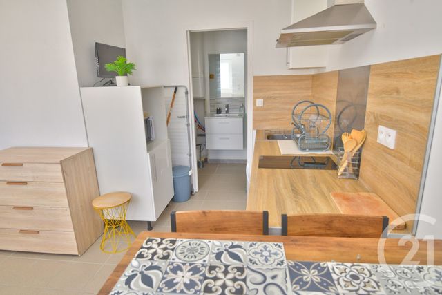 Appartement Studio à louer ROMANS SUR ISERE