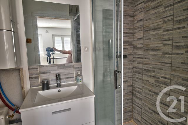 Appartement Studio &agrave; louer - 1 pi&egrave;ce - 15,75 m2 - Romans Sur Isere - 26 - RHONE-ALPES