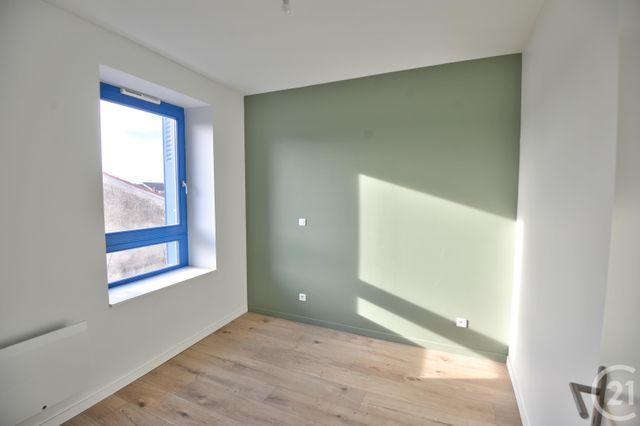 Appartement &agrave; louer - 3 pi&egrave;ces - 82,05 m2 - Bourg De Peage - 26 - RHONE-ALPES