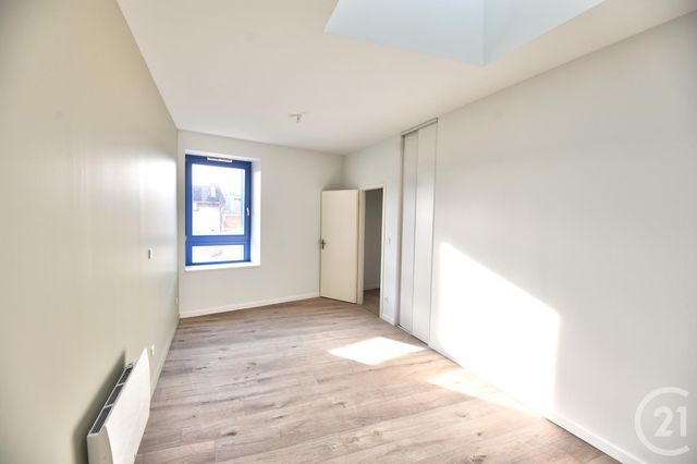Appartement &agrave; louer - 3 pi&egrave;ces - 82,05 m2 - Bourg De Peage - 26 - RHONE-ALPES