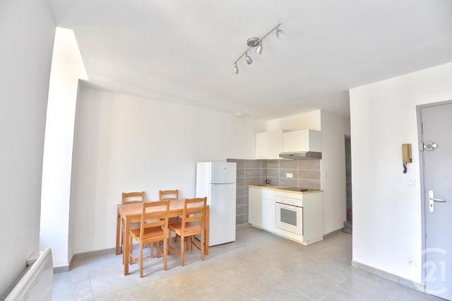 Appartement &agrave; louer - 2 pi&egrave;ces - 29,41 m2 - Romans Sur Isere - 26 - RHONE-ALPES