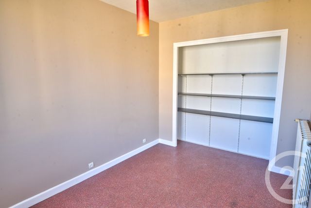 Appartement F3 &agrave; louer - 4 pi&egrave;ces - 68,19 m2 - Romans Sur Isere - 26 - RHONE-ALPES