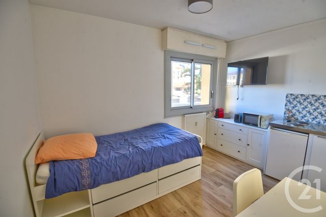 Appartement Studio &agrave; louer - 1 pi&egrave;ce - 13,70 m2 - Romans Sur Isere - 26 - RHONE-ALPES