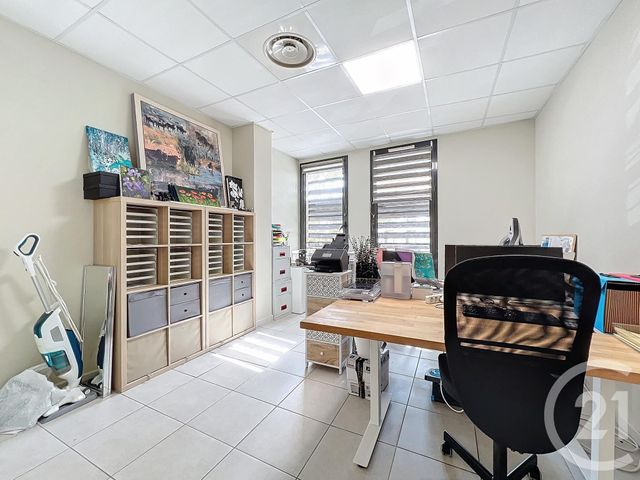 Bureaux à louer - 116.0 m2 - 34 - Herault