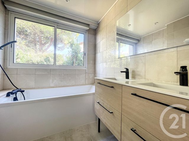 Maison à louer - 8 pièces - 162,63 m2 - Baillargues - 34 - LANGUEDOC-ROUSSILLON