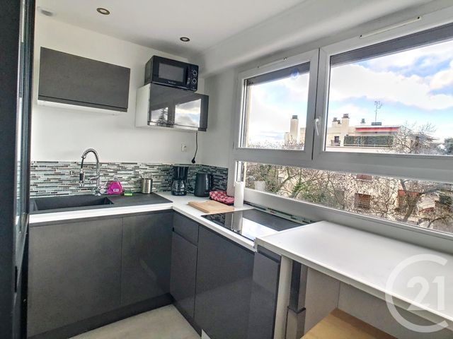 Appartement Studio Cabine &agrave; louer - 1 pi&egrave;ce - 30,73 m2 - Montpellier - 34 - LANGUEDOC-ROUSSILLON