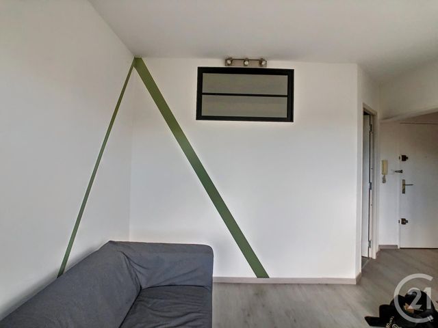 Appartement Studio Cabine &agrave; louer - 1 pi&egrave;ce - 30,73 m2 - Montpellier - 34 - LANGUEDOC-ROUSSILLON