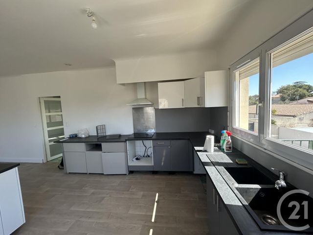 Appartement F5 &agrave; louer - 5 pi&egrave;ces - 96,98 m2 - Mauguio Carnon - 34 - LANGUEDOC-ROUSSILLON