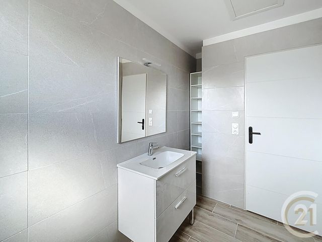 Maison &agrave; louer - 4 pi&egrave;ces - 96,30 m2 - Mauguio Carnon - 34 - LANGUEDOC-ROUSSILLON