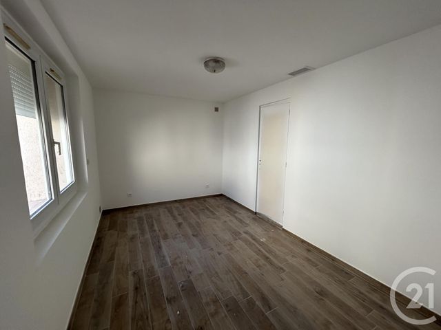 Appartement F4 &agrave; louer - 4 pi&egrave;ces - 75,08 m2 - St Just - 34 - LANGUEDOC-ROUSSILLON