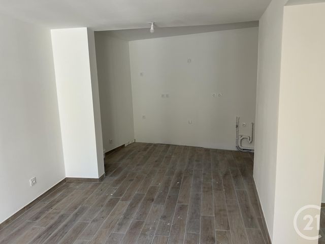 Appartement F4 &agrave; louer - 4 pi&egrave;ces - 75,08 m2 - St Just - 34 - LANGUEDOC-ROUSSILLON