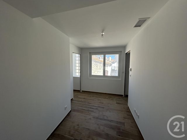 Appartement F4 &agrave; louer - 4 pi&egrave;ces - 75,08 m2 - St Just - 34 - LANGUEDOC-ROUSSILLON
