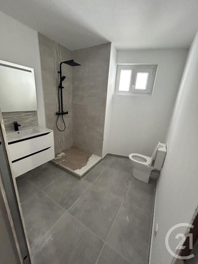 Appartement F4 &agrave; louer - 4 pi&egrave;ces - 81,48 m2 - St Just - 34 - LANGUEDOC-ROUSSILLON