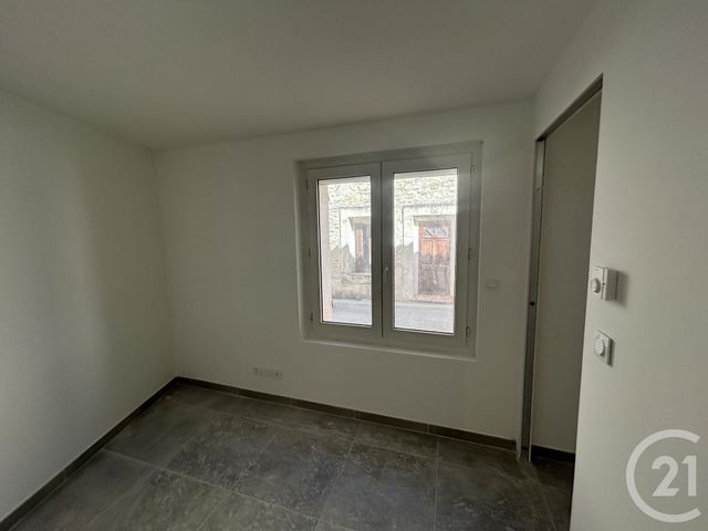 Appartement F4 &agrave; louer - 4 pi&egrave;ces - 81,48 m2 - St Just - 34 - LANGUEDOC-ROUSSILLON
