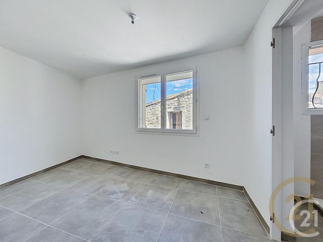 Appartement F4 &agrave; louer - 4 pi&egrave;ces - 81,48 m2 - St Just - 34 - LANGUEDOC-ROUSSILLON