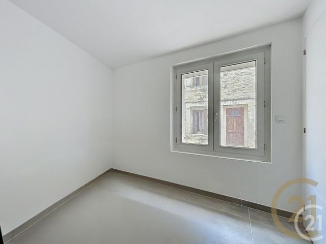 Appartement F4 &agrave; louer - 4 pi&egrave;ces - 81,48 m2 - St Just - 34 - LANGUEDOC-ROUSSILLON