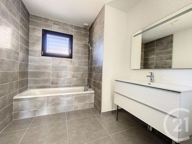 Maison &agrave; louer - 4 pi&egrave;ces - 98,61 m2 - Candillargues - 34 - LANGUEDOC-ROUSSILLON