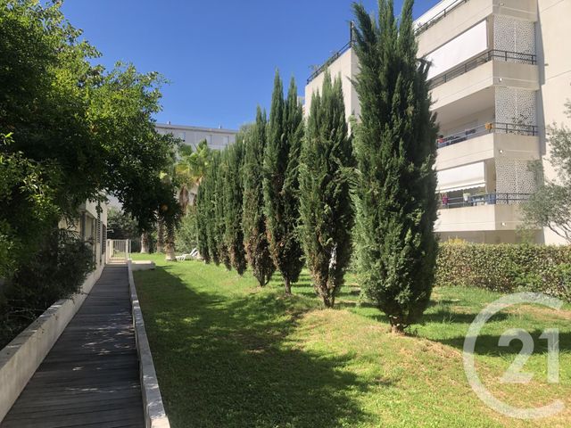 Appartement F3 &agrave; louer - 3 pi&egrave;ces - 68,60 m2 - Montpellier - 34 - LANGUEDOC-ROUSSILLON