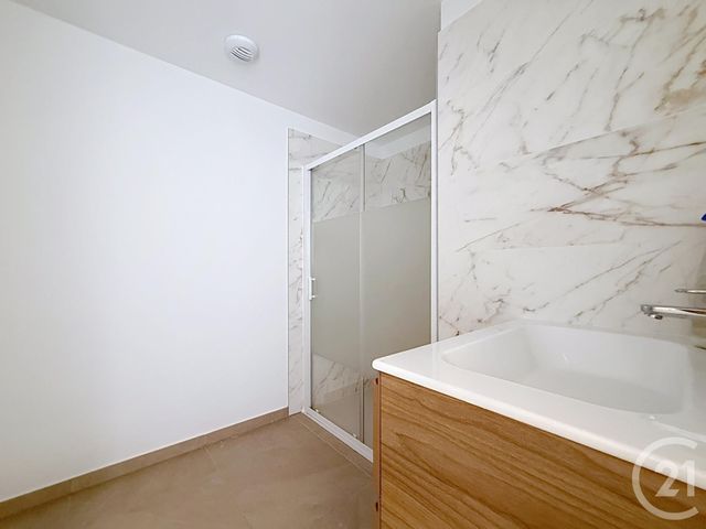 Appartement F2 &agrave; louer - 2 pi&egrave;ces - 48,85 m2 - Castries - 34 - LANGUEDOC-ROUSSILLON
