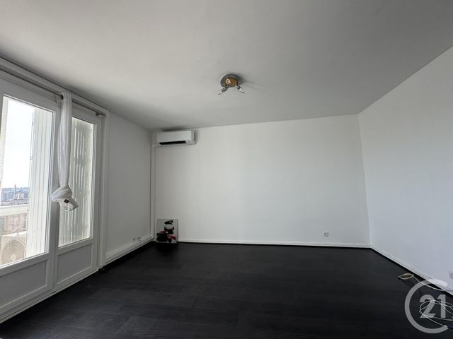 Appartement F2 à louer - 2 pièces - 49,66 m2 - Decines Charpieu - 69 - RHONE-ALPES