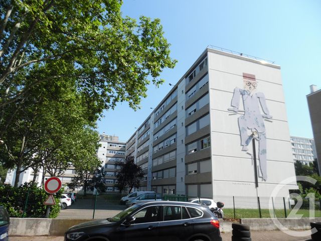 Appartement F2 à vendre - 2 pièces - 56,10 m2 - St Fons - 69 - RHONE-ALPES