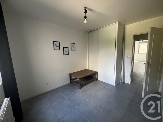 Appartement T3 à vendre - 3 pièces - 80,25 m2 - St Fons - 69 - RHONE-ALPES