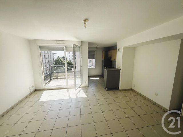 Appartement T3 à vendre - 3 pièces - 57,64 m2 - Venissieux - 69 - RHONE-ALPES
