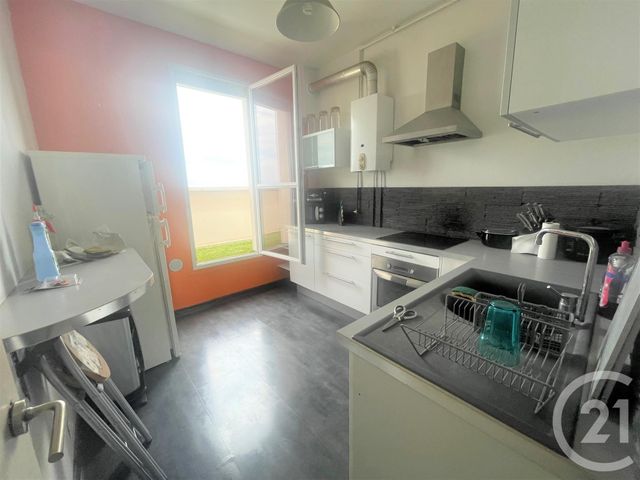 Appartement T2 à vendre - 2 pièces - 48,38 m2 - St Fons - 69 - RHONE-ALPES