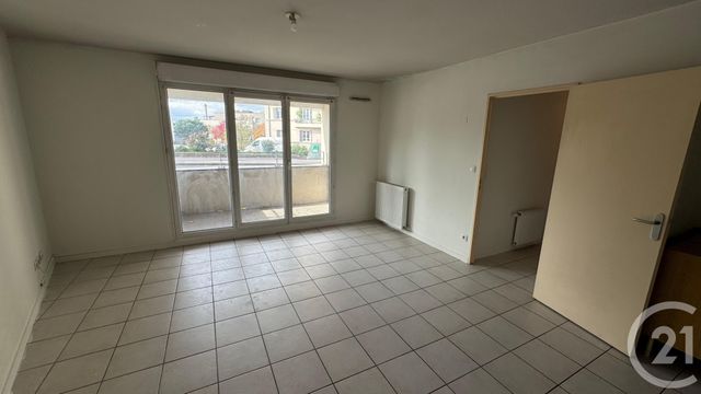 Appartement T3 &agrave; vendre - 3 pi&egrave;ces - 58,10 m2 - St Fons - 69 - RHONE-ALPES