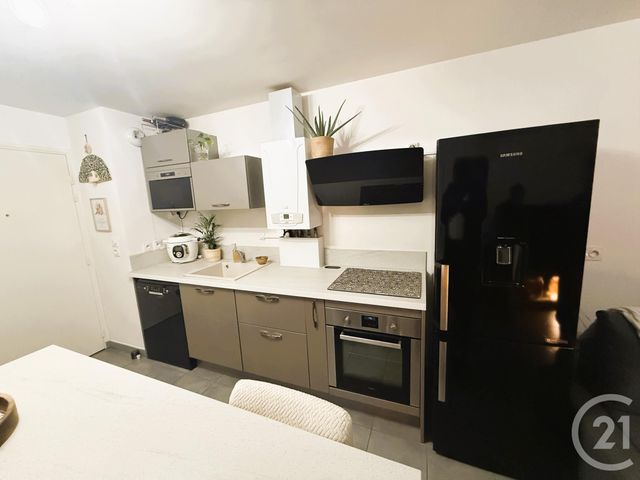 Appartement T2 &agrave; vendre - 2 pi&egrave;ces - 41 m2 - St Fons - 69 - RHONE-ALPES