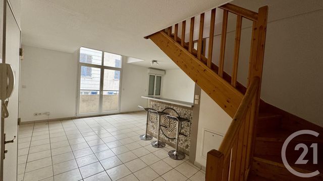 Appartement T3 à vendre - 3 pièces - 71,38 m2 - St Fons - 69 - RHONE-ALPES
