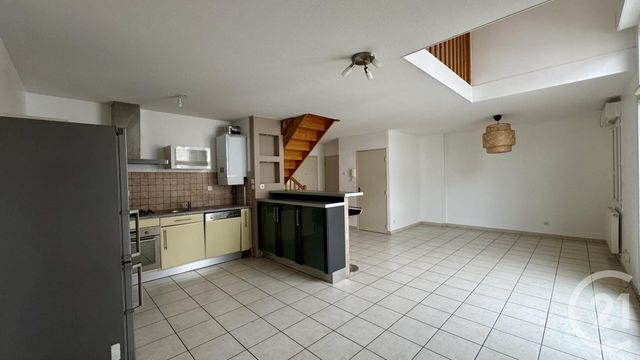 Appartement T3 à vendre - 3 pièces - 71,38 m2 - St Fons - 69 - RHONE-ALPES