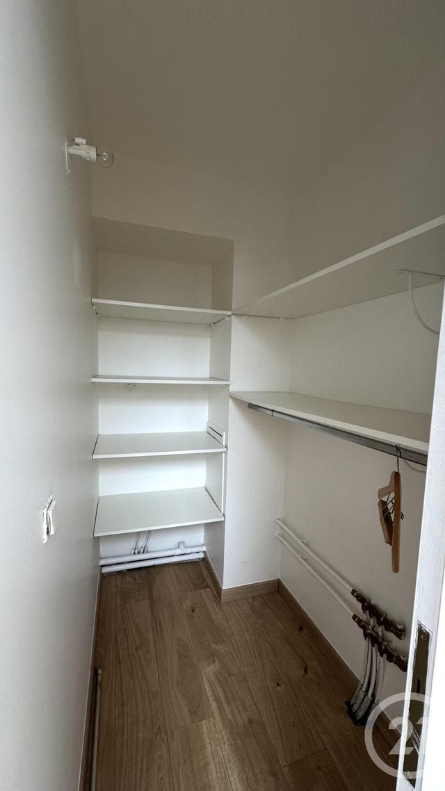 Appartement T3 à vendre - 3 pièces - 71,38 m2 - St Fons - 69 - RHONE-ALPES