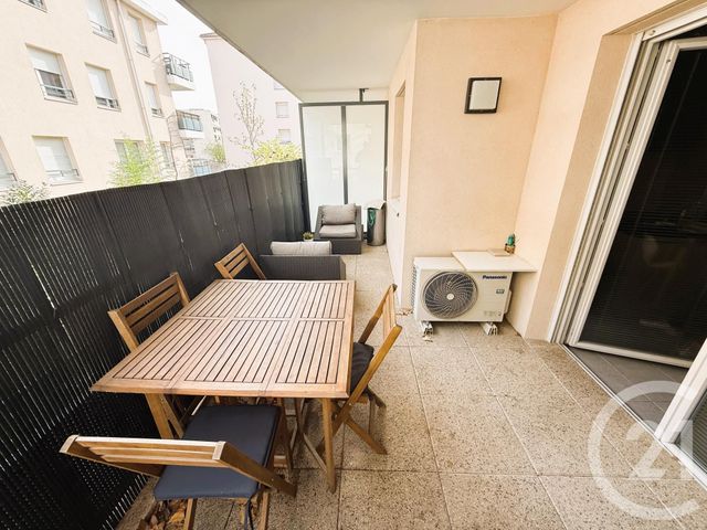 Appartement T3 &agrave; vendre - 3 pi&egrave;ces - 66 m2 - Venissieux - 69 - RHONE-ALPES